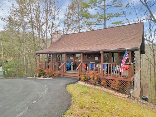 ER107 - Smoky Mountain Charm - Great Location! Close To Town! cabin - image 7