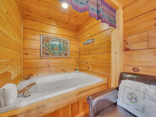 ER107 - Smoky Mountain Charm - Great Location! Close To Town! cabin - main image