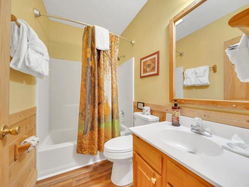 ER107 - Smoky Mountain Charm - Great Location! Close To Town! cabin - image 12