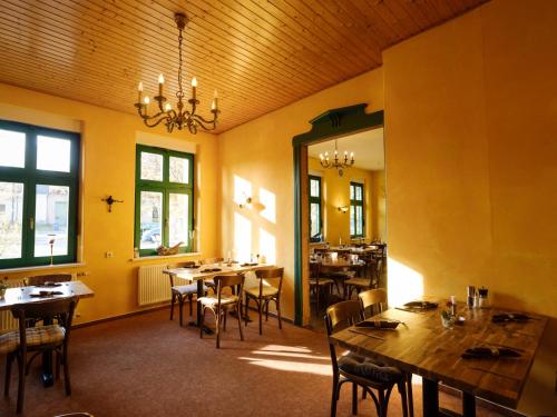 餐廳, Landgasthof Rieben in 貝利茨