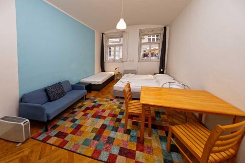 Apartments Truhlarska 31 - image 3