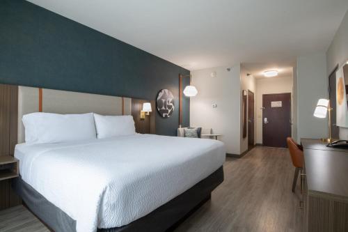 홀리데이 인 오클라호마 시티 에어포트 바이 IHG