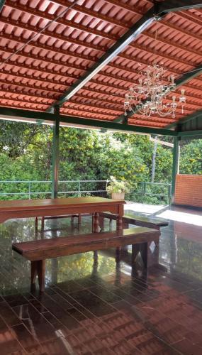 Casa de chácara em Araxá belezas naturais (Casa de chacara em Araxa belezas naturais) in อราซ่า