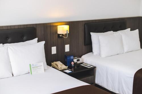 Wyndham Costa del Sol Lima Airport Wyndham Costa del Sol Lima Airport