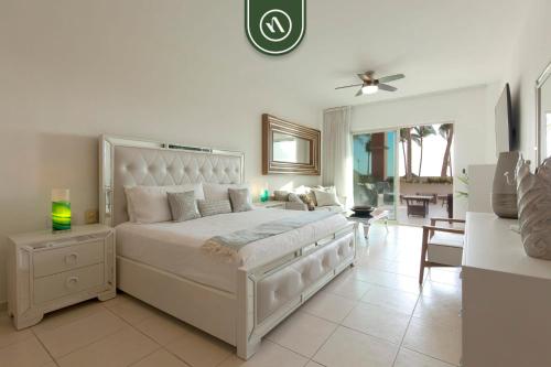 Amazing Studio with Private Patio with Ocean View in Nuevo Vallarta , Mexico