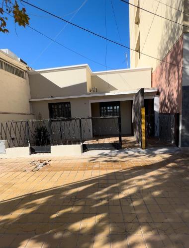 DEPARTAMENTO con COCHERA