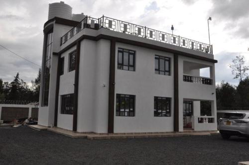 Five-Bedroom, all-ensuite Nest - MG's Mountain Nest