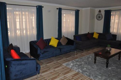 Five-Bedroom, all-ensuite Nest - MG's Mountain Nest, Gatunga (foto 3)