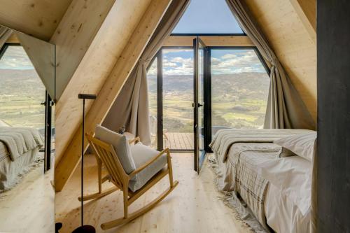 Зовнішній вигляд готелю, TheVagar - Glamping Mountain Shelters in Бельмонте