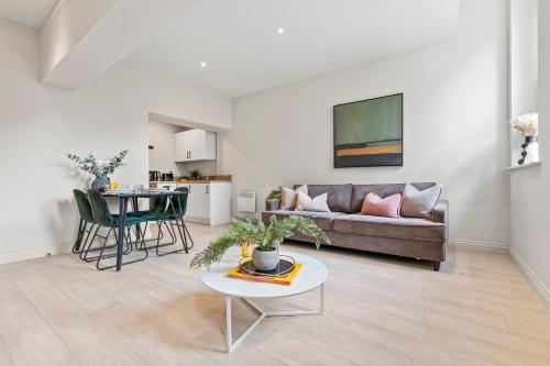 Spacious Suite in Leeds fst WIFI Spacious Suite in Leeds fst WIFI