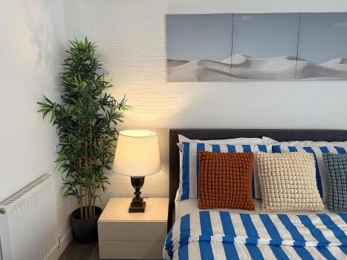 Luxury Rooms - Pick a Room - Free Parking & Kitchen Access, Near Etihad Stadium, The Coop Live & Piccadilly Station, Manchester, Manchester (foto 3)