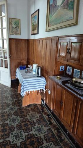 مطبخ, Casa rosa 4 in مرسيدس