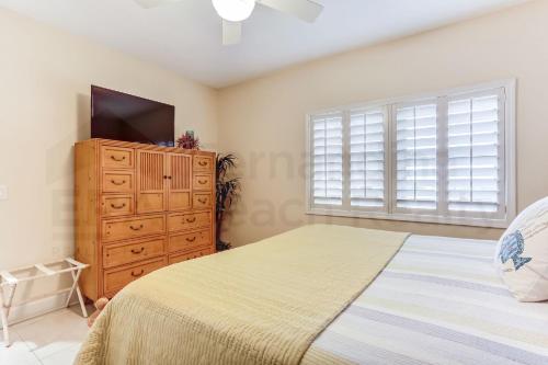 241 S Fletcher townhouse - image 13