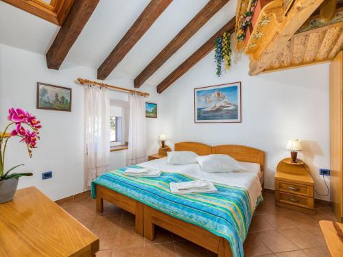 Apartment in Cres near the Beach in Cres