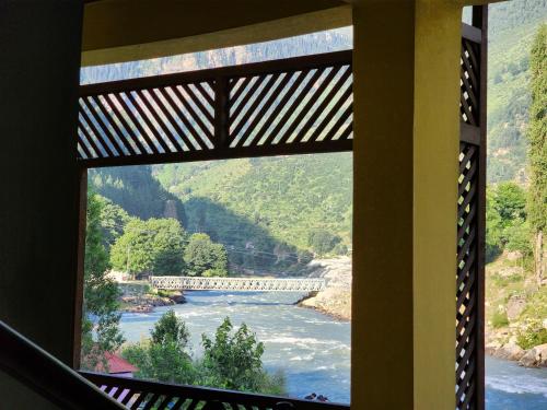 Bono Riverside Apartments in Naran