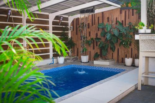 Hot tub, The Twin Hanger Cabin A in Hermosa