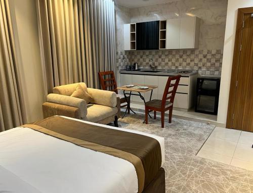 رست سويت للشقق المخدومة