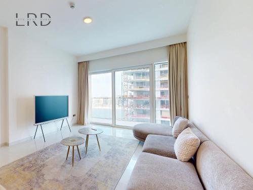 Waterfront 1 Bedroom Apartment - Private Beach - Emaar Beachfront, Dubaï (photo 4)