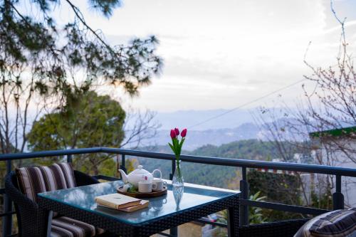Alaya Stays Mehar Villa 3 BHK With Garden & Views