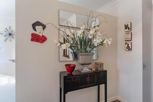 Riverside Apartment Riverside Apartment