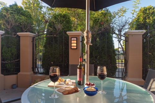 Riverside Apartment Riverside Apartment