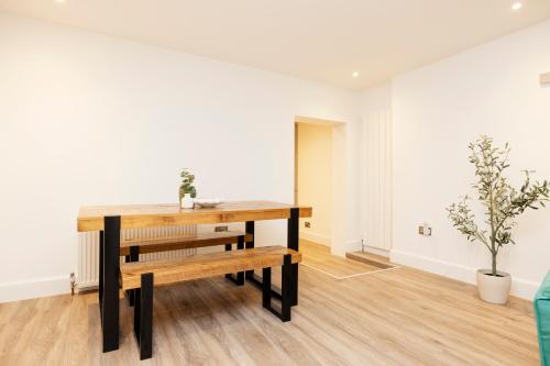 JOIVY 3BR Flat in Haymarket with Free Parking, Edinburgh (Foto 4)