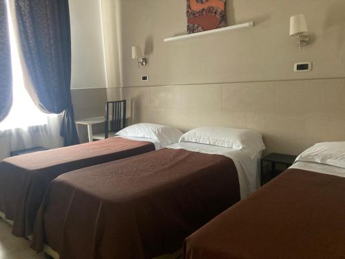 Hotel Indipendenza - image 2