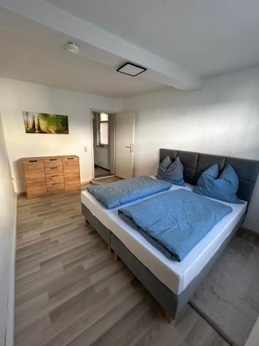 Schönes 4-Zimmer Appartment, WLAN, Küche, BAD in Ilmenau, Deutschland