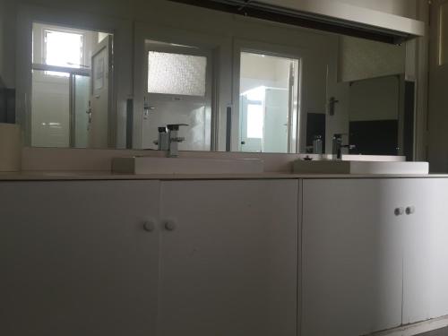 حمام, فندق ويسترن (Western Hotel) in بالارات