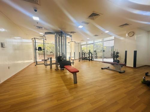 Stylish Studio Apartment Nearby Beach - image 10