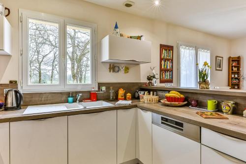 Les Pinsons - Jardin - Parking - Wifi in ชาลอง