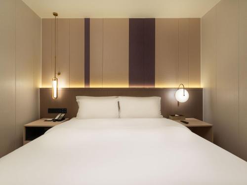 Lavande International Hotel Guangzhou US Consulate General Guangzhou Grandview Plaza Branch - Free Shuttle Bus to Canton Fair Complex During Canton Fair Period & Free VPN Internet Access – Guangzhou (Canton), IA