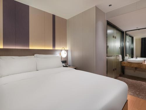 Lavande International Hotel Guangzhou US Consulate General Guangzhou Grandview Plaza Branch - Free Shuttle Bus to Canton Fair Complex During Canton Fair Period & Free VPN Internet Access – Guangzhou (Canton), IA
