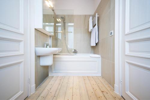 Junior Suite image 1