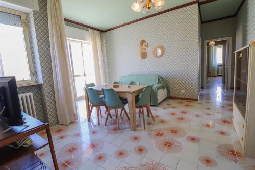Casa Diana Otranto Charme, Centro & Garage AC & WiFi 6 Sleeps