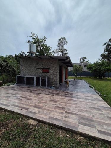 Casa con Parque, Piscina y Cancha de Futbol in Francisco Álvarez