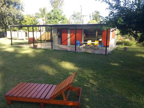 Casa con Parque, Piscina y Cancha de Futbol in Francisco Álvarez