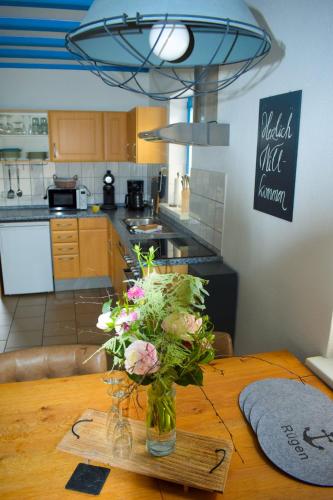 Ferienhaus am Yachthafen in Altensien