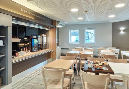 ห้องอาหาร, B&B HOTEL Noisy-le-Grand in นัวซี เลอ กรองด์