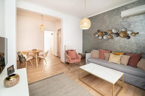 Athens Due Montagne Apartment, Atene