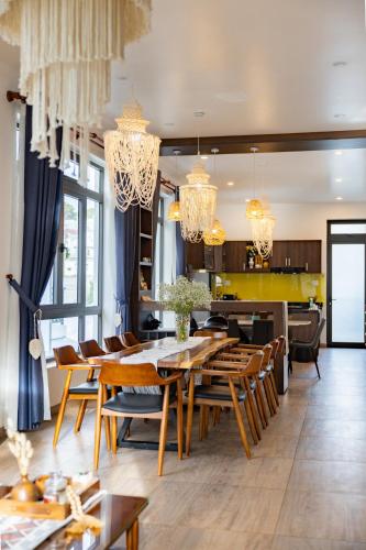 Boho Boutique Da Lat - View nhà lồng lãng mạn