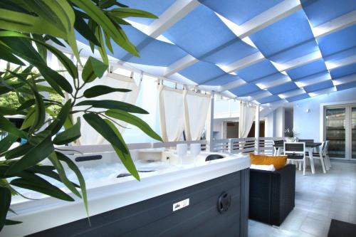 Villetta with private jacuzzi gîte à louer Villa Marina