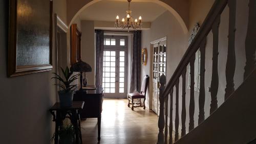 ล็อบบี้, L'ancienne Gendarmerie in แซ็ง-โลรอง-ซูร์-กอร์