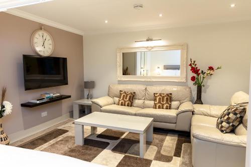 Marylebone Village Apartments - image 10
