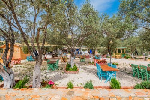 طعام و مشروبات, Yeşil Vadi Otel (Yesil Vadi Otel) in Bayindir