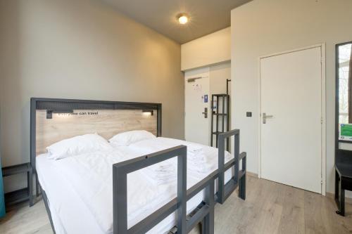 Hotel Rotterdam - image 14