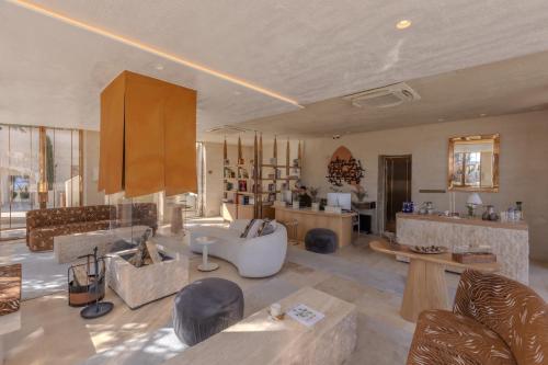 Avantgarde Refined Caves Of Cappadocia