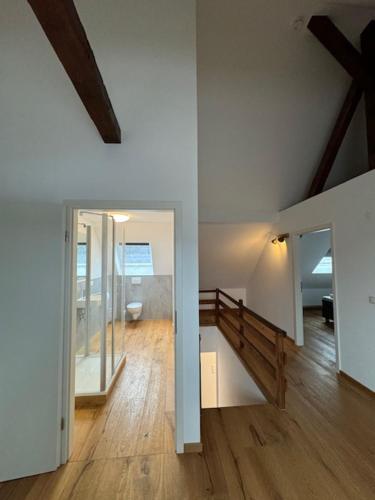 Ruim Familiehuis - 10 pers - Nabij Cochem-Zell, De Moezel & Calmont Klettersteig in Kliding