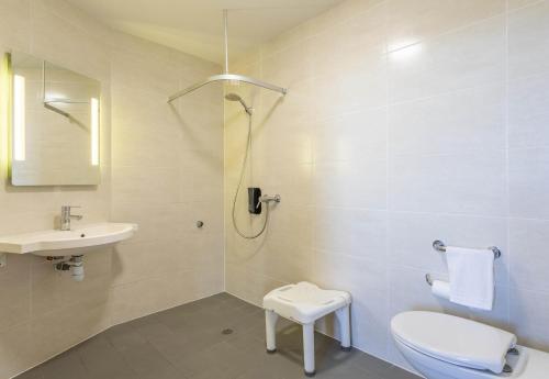 B&B Hôtel Marseille Les Ports - image 3