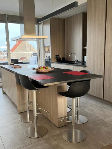 Apartment with beautiful view, private parking and two large terraces, Ostende (fotografie 8)